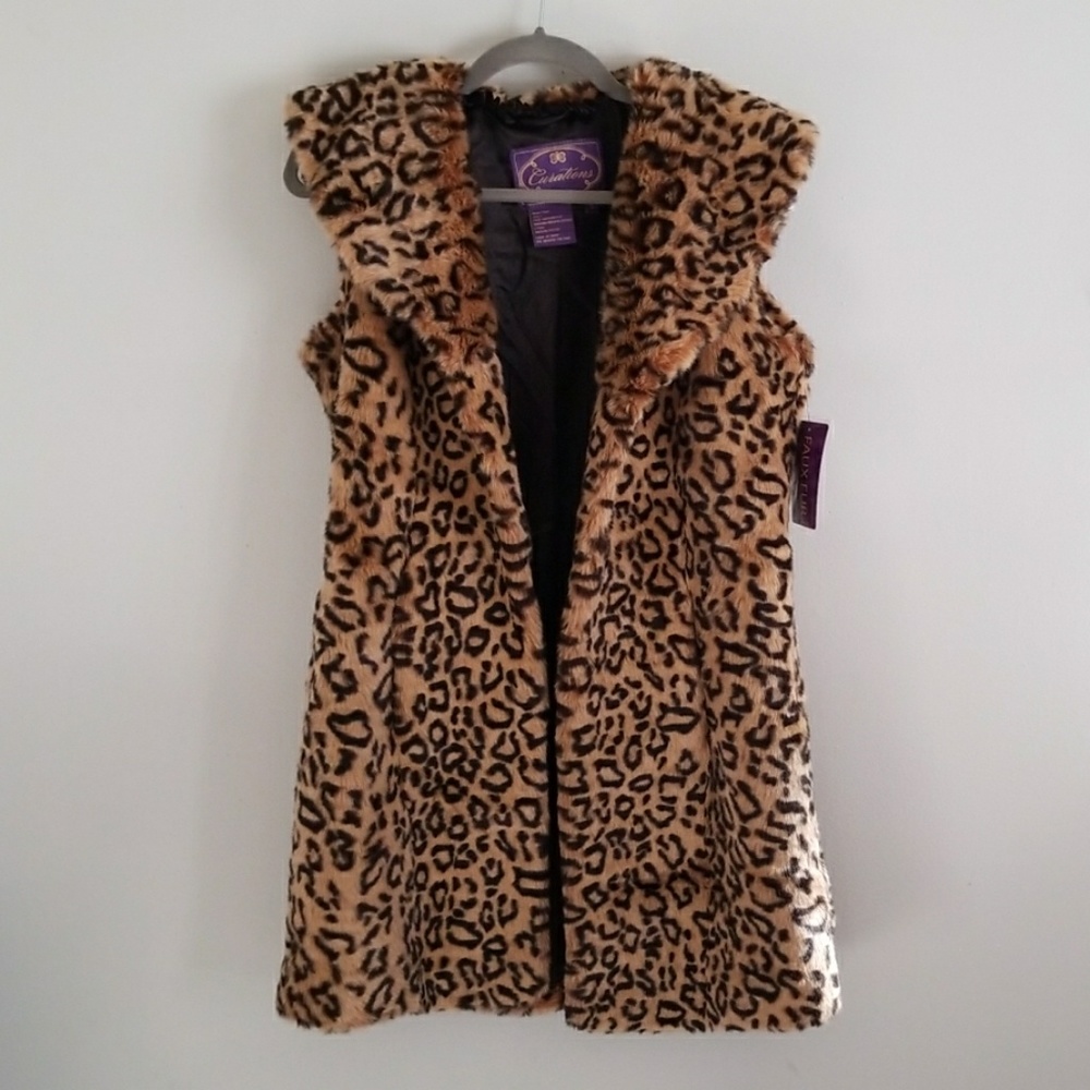 Faux fur leopard vest $29 OBO